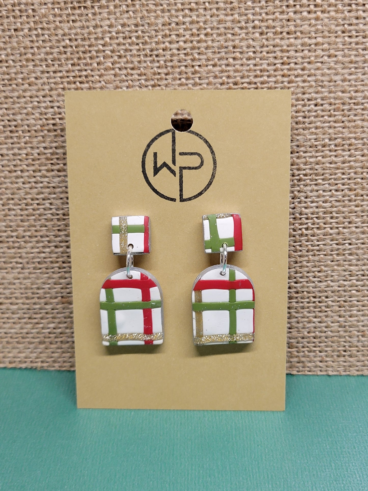 Christmas Plaid Arch Drops